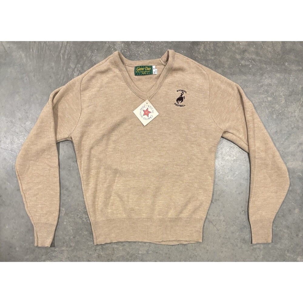 Vintage NWT Wyoming Cowboys Football Sweater Adult Medium Acrylic Made In USA